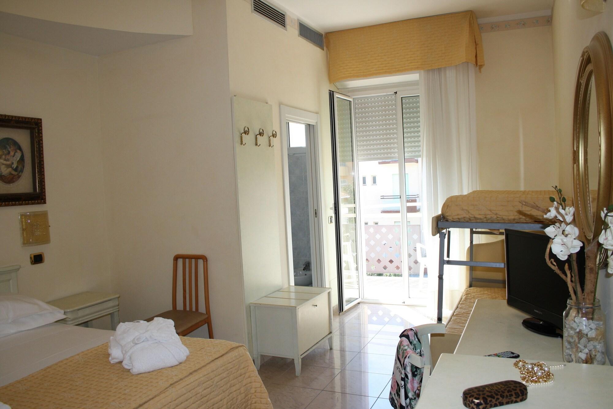 Hotel Gaston Rimini Eksteriør bilde